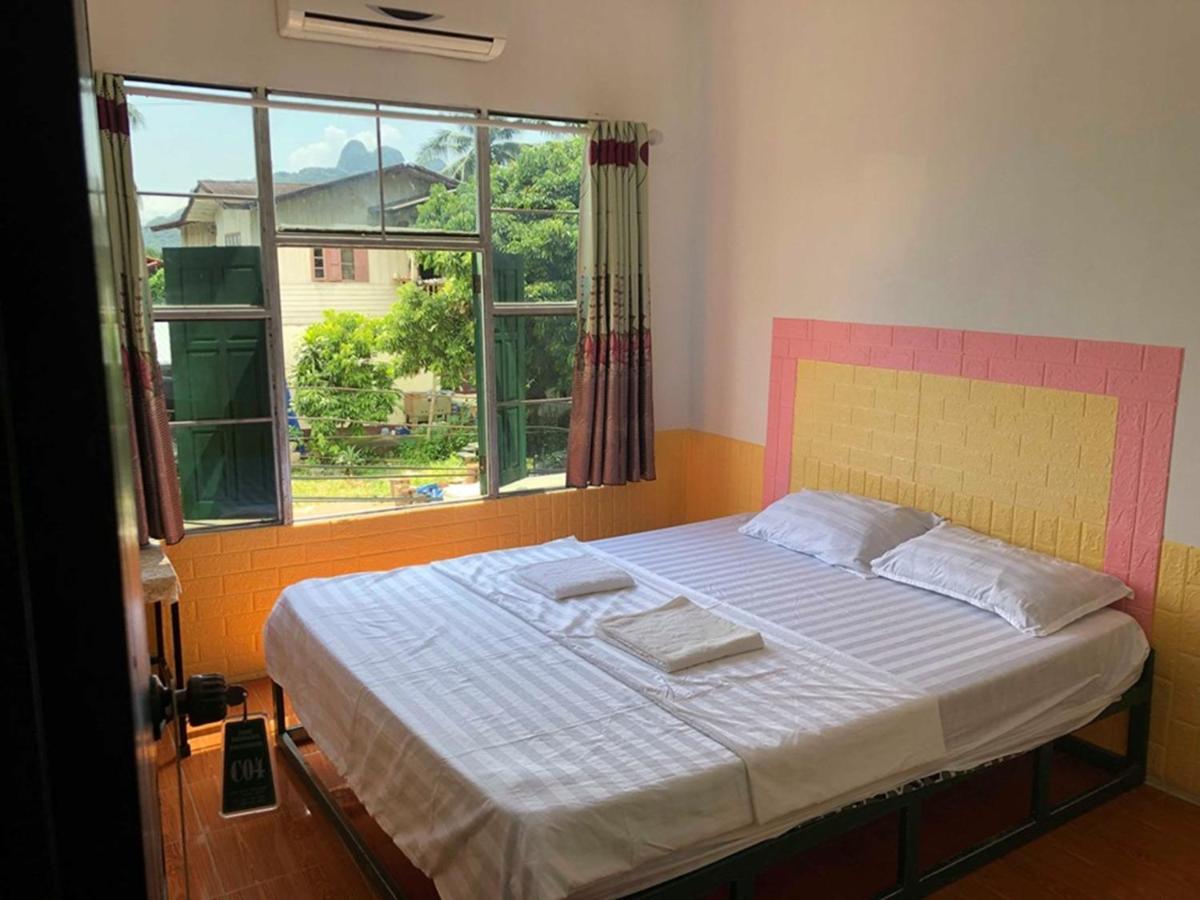 万荣 军营旅馆旅舍 外观 照片